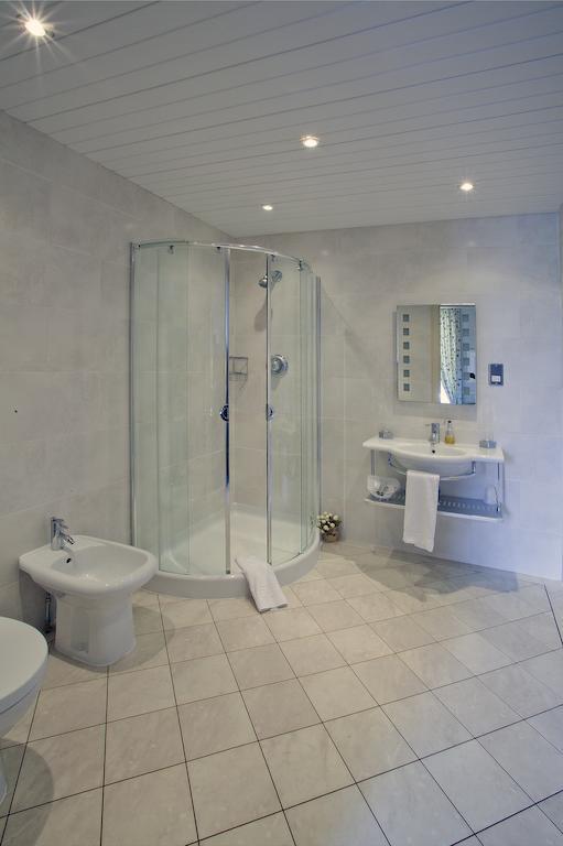 Langley Bank Guest House Ayr Cameră foto