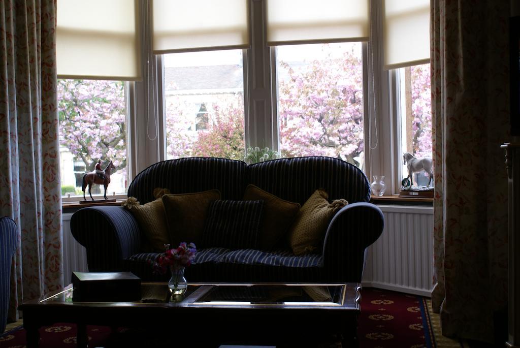 Langley Bank Guest House Ayr Exterior foto